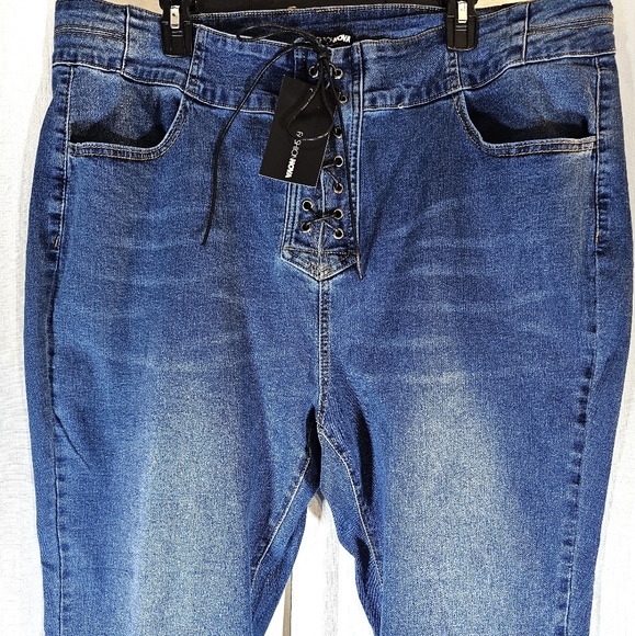 Fashion Nova 22W Crisscross Lace Up Jeans - Picture 7 of 10